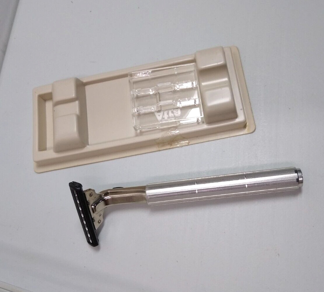 Vintage Gillette Atra Advantage Razor, Blades, Caddy with Lid