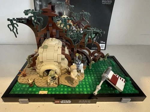 LEGO Star Wars Dagobah Jedi Training Diorama 75330 Used, Some Pieces Missing