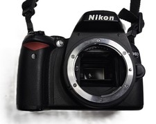 Nikon D D40 6.1 MP Digital SLR Camera body only