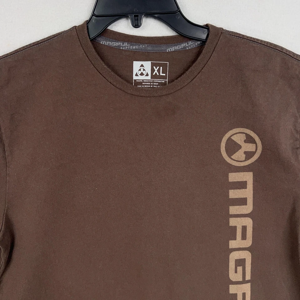 Magpul Shirt Mens XL Brown Vertical Logo Short Sleeve Graphic T-Shirt Tee Cotton - Image 2 of 4