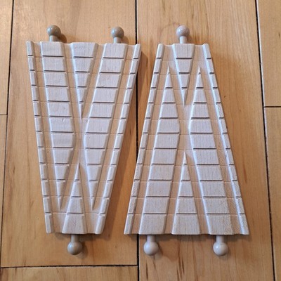 CLICKETY CLACK SPECIAL ENGINE SHED SWITCH TRACK Thomas Train Wooden Railway