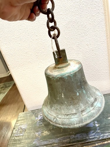 VINTAGE BRASS SHIP SCHOOL BELL w/Clapper MEDIUM Heavy Brass - Picture 4 of 11