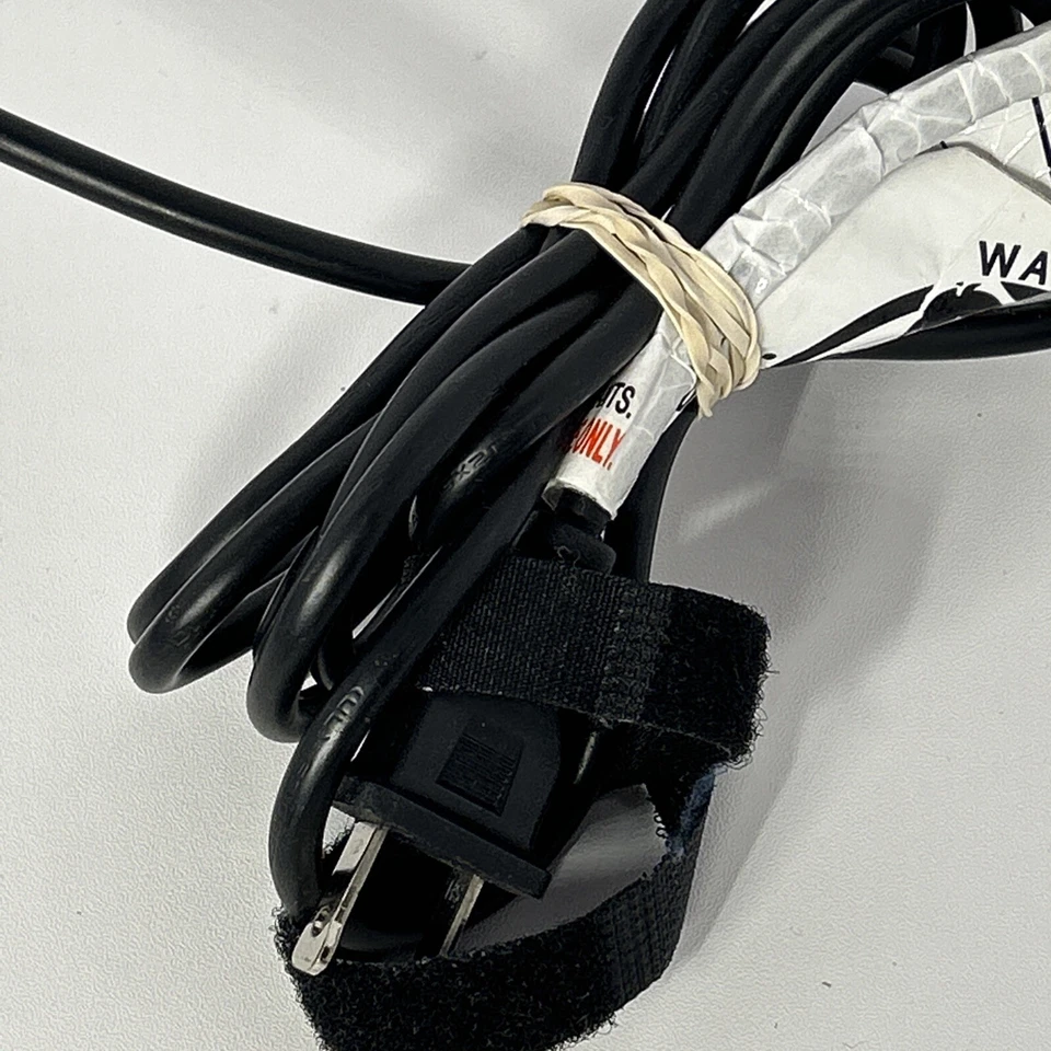 HSI Professional E038 1'' 1st Generation Ceramic Flat Iron Hair Straightener - Image 4 of 4