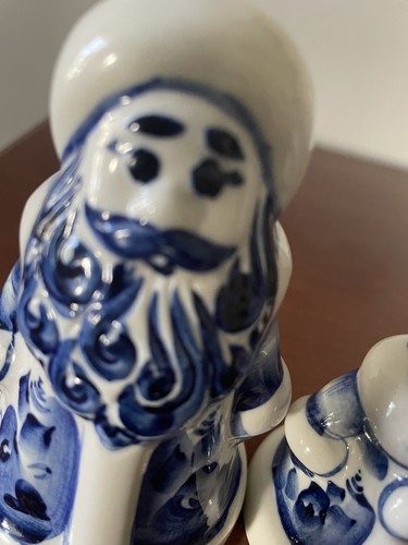 Gzhel Porcelain Ded Moroz Snegurochka 2 Figurines Handpainted Russia Signed Blue - Picture 8 of 11