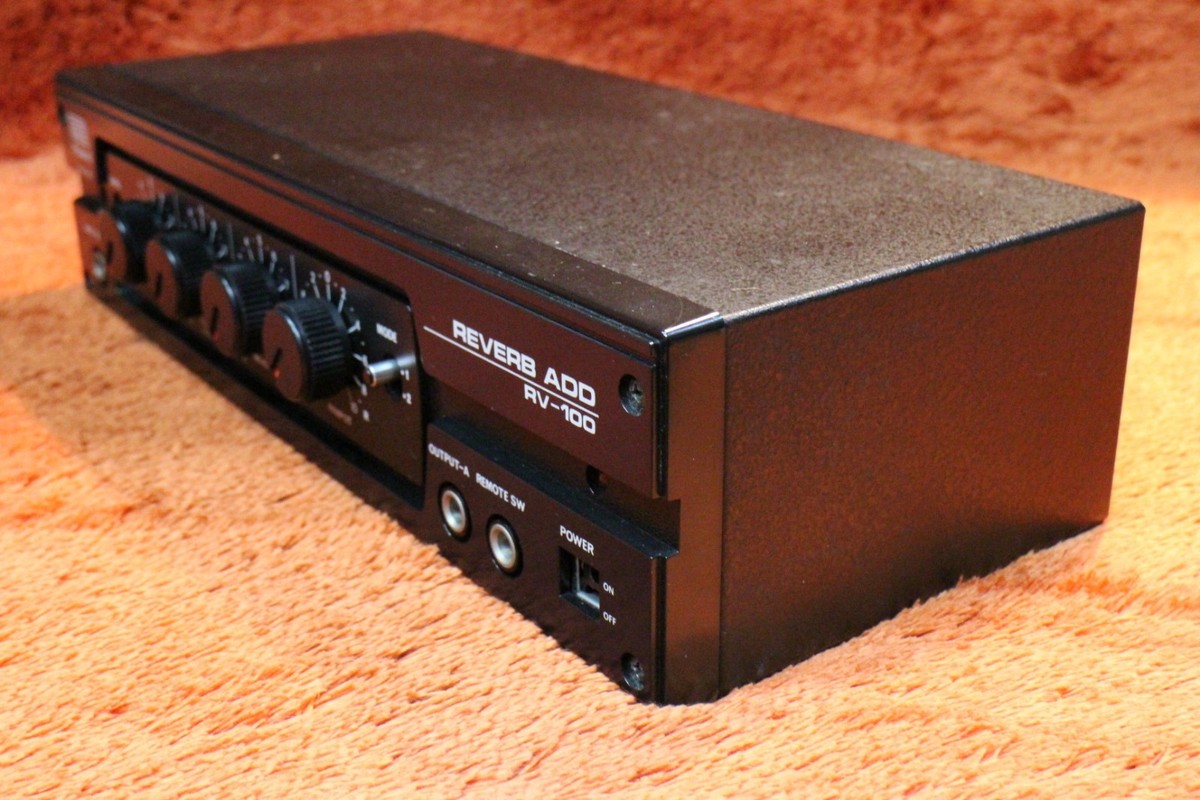USED Roland RV-100 Spring Reverb Guitar Pedal Rack Unit U2865