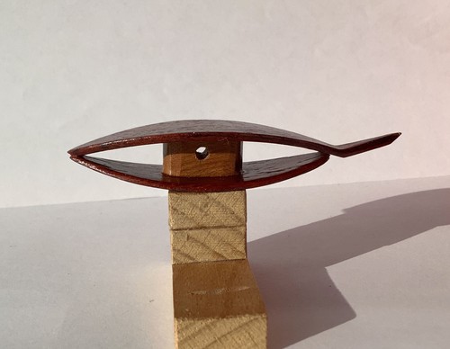 Tatting shuttle rosewood with inlay w point 3" long - Picture 4 of 10