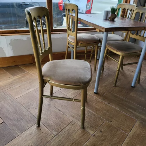 cafe restaurant tables and chairs