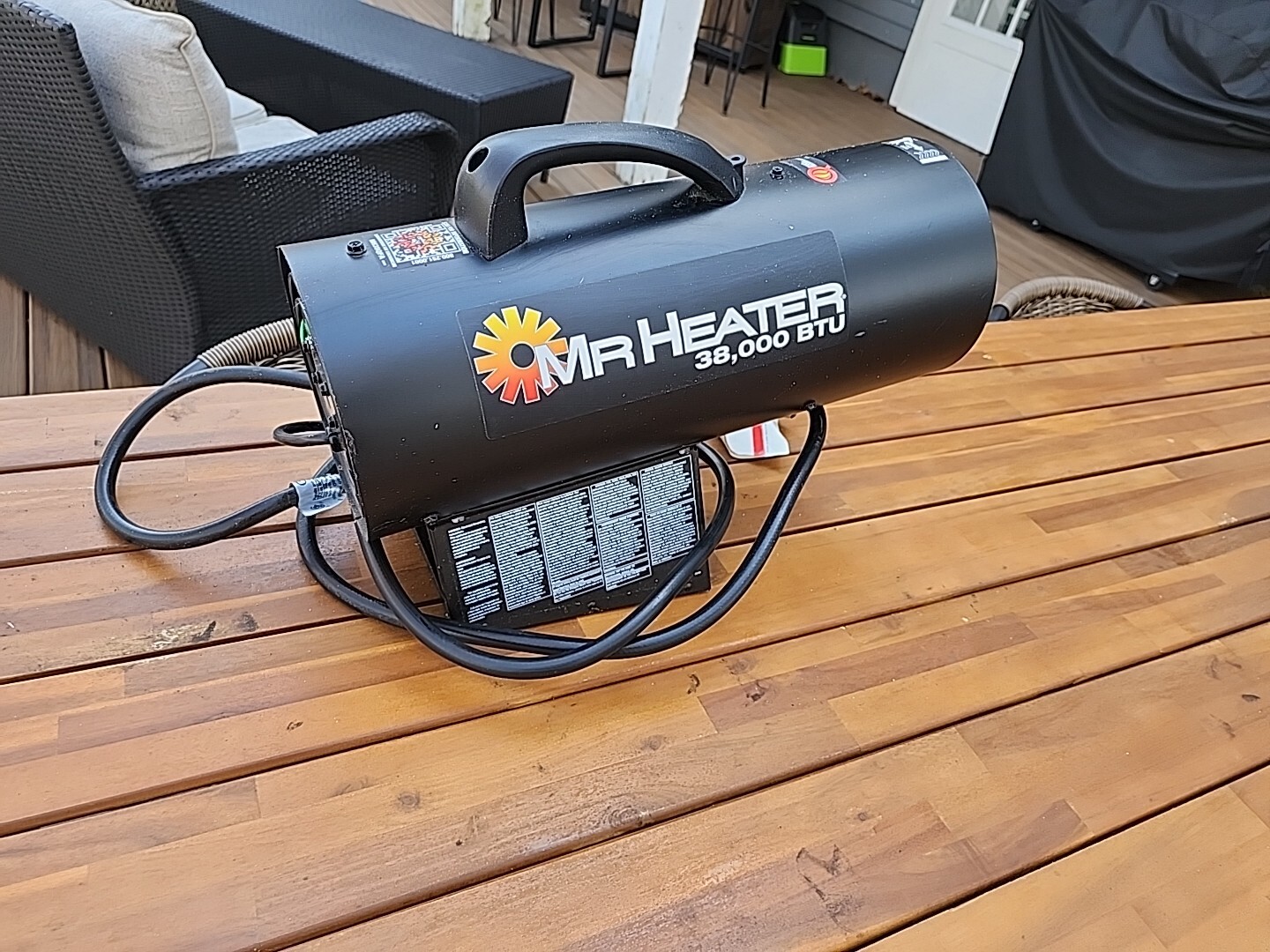 Mr Heater 38000 Btu Quiet Burner Technology Forced Air Propane Heater