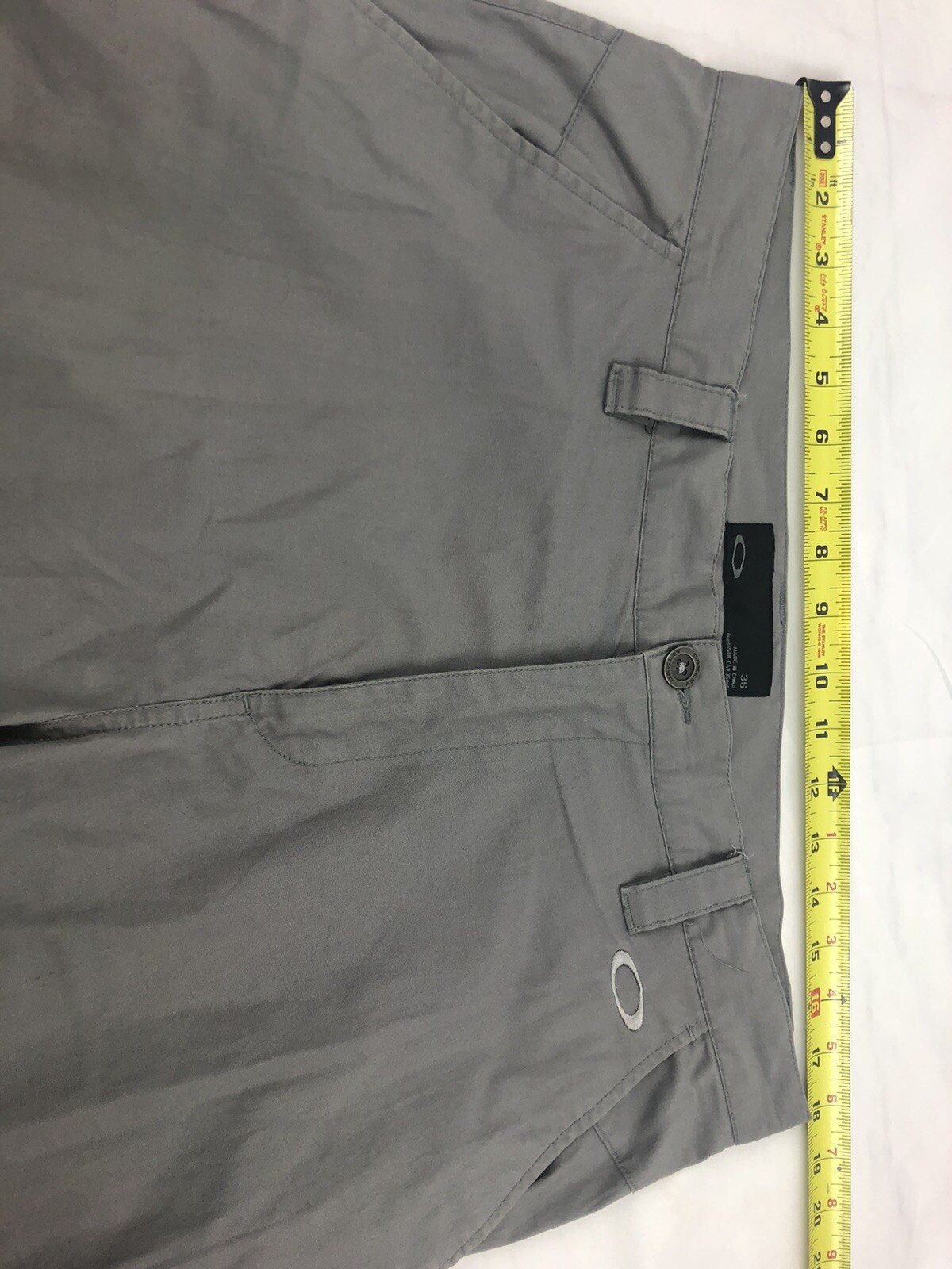 Oakley Mens Golf Utility Pants Size 36X33 Gray Flat Front Chino Rn