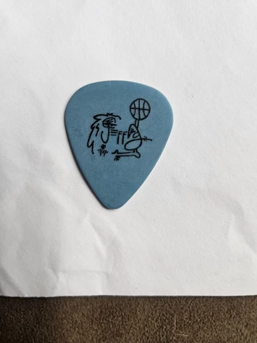 Image: https://i.ebayimg.com/images/g/sDcAAOSwychoTvZJ/s-l500.webp Pearl Jam pick Jeff Ament Pick Blue Jeff DoodlePearl Jam variant pick - Picture 1 of 2