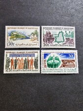 TIMBRE MAURITANIE ANNIVERSAIRE DE L'INDÉPENDANCE N°160/164 NEUF * MLH 1962