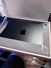 Apple MacBook Air 13-inch M3 Chip 2025 256gb BRAND NEW Open Box Never Used