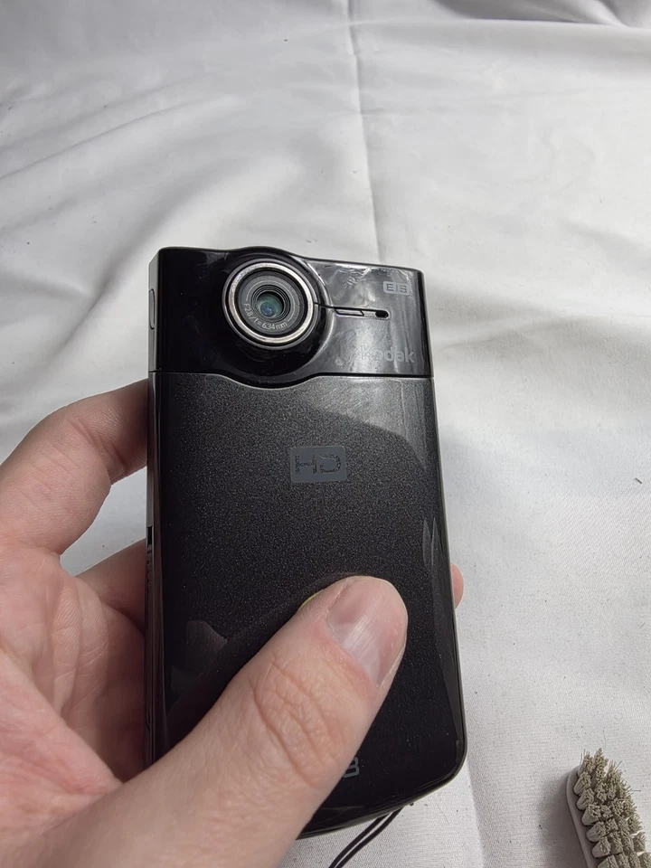 Kodak Zi8 Camcorder Black Compact HD Pocket Video Camera - Image 3 of 4