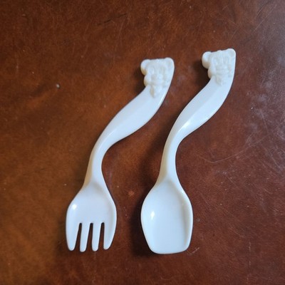 Vtg Tommee Tippee ''Eat-Easy'' Curved Fork & Spoon Set Figural Bear white Plastic