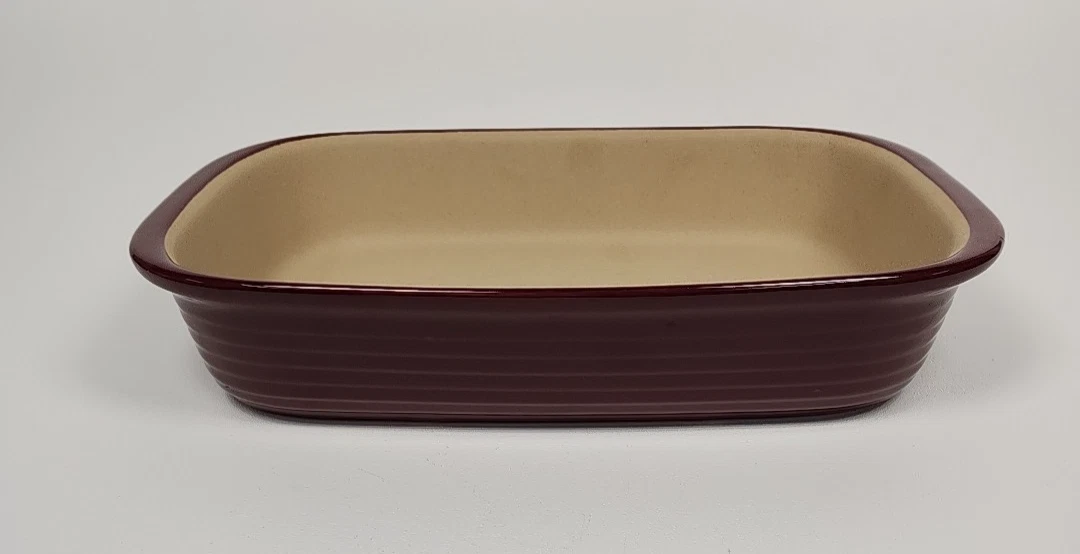 Pampered Chef 9x13 Baker Cranberry Red USA Made Family Heritage Stoneware VTG