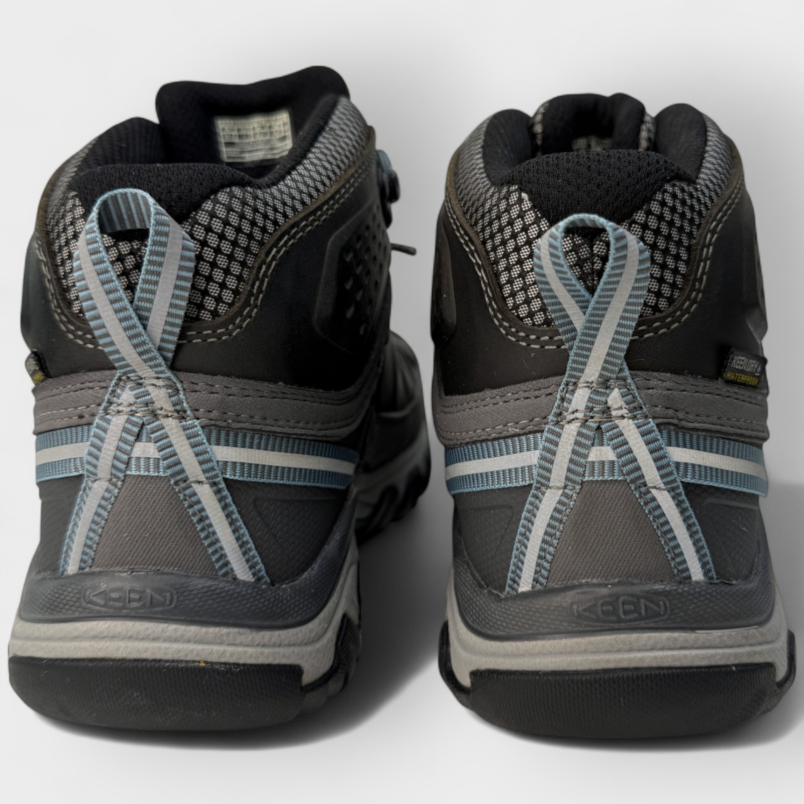 Keen Targhee III Mid WP scarpone da trekking donna magnete blu atlantico taglia 7