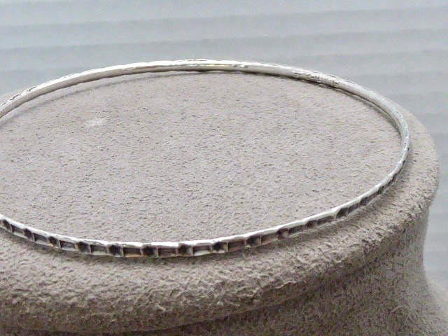 ANTIQUE THIN STERLING SILVER BANGLE BRACELET 2.5 … - image 8