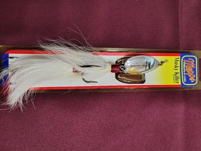 Mepps Musky Killer 1 1/3 oz Silver spoon, White buck tail spinner bait