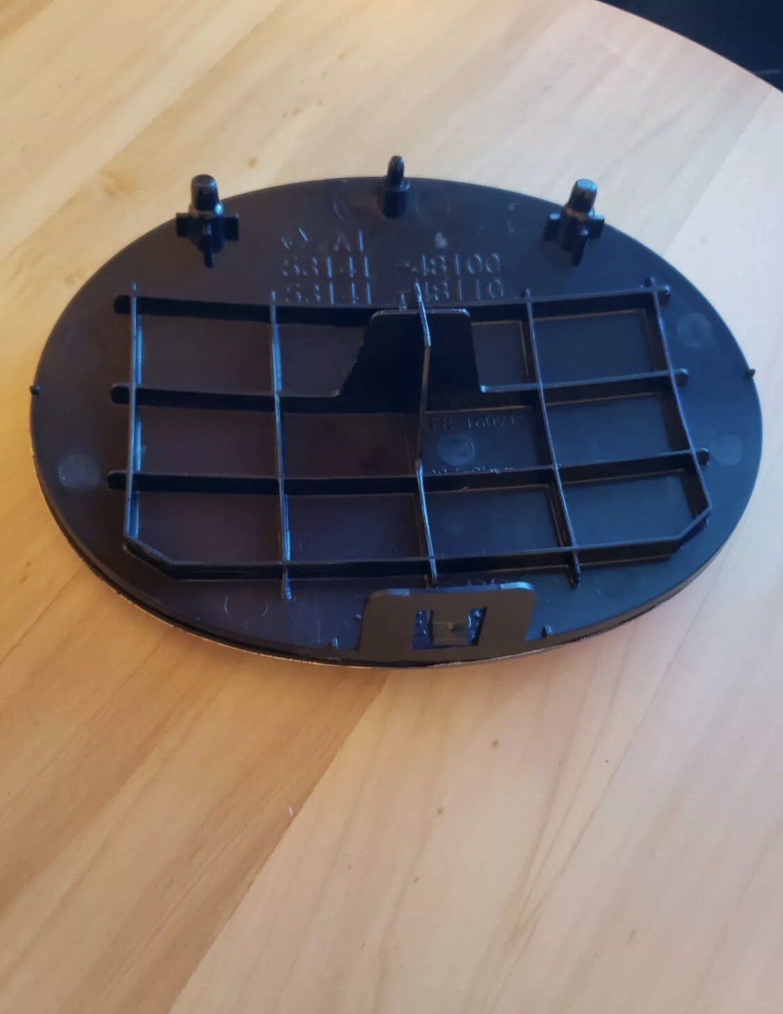 Buy Lexus Front Grille Emblem IS250 IS350 GS350 RX350 ES350 RX450h