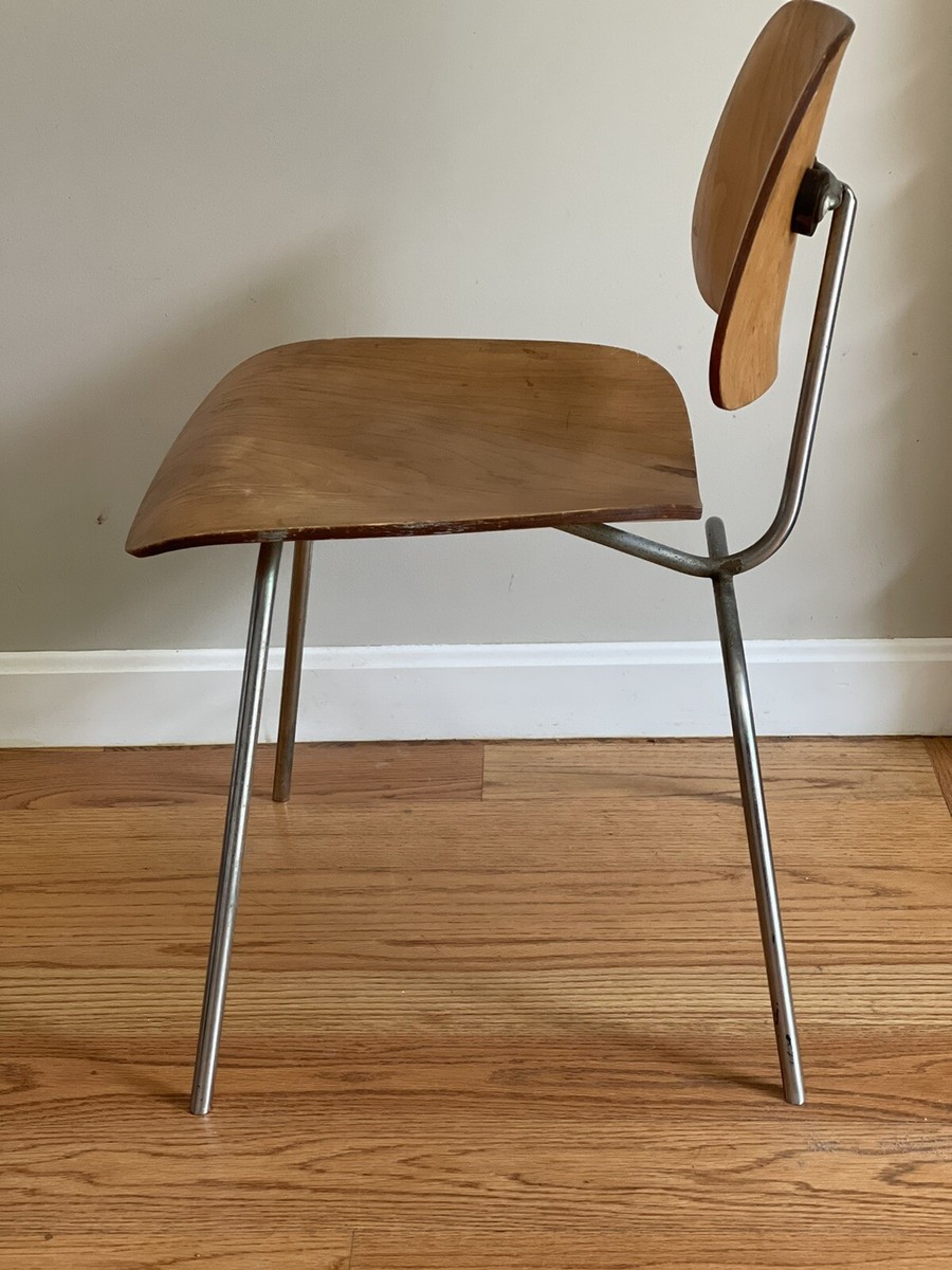 Vintage Eames Dining Chair DCM Molded Plywood Herman Miller Vintage Eames Dining Chair DCM Molded Plywood Herman Miller