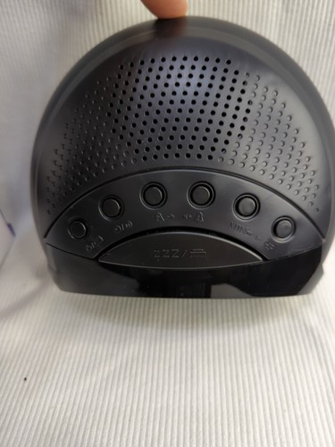 Tzumi Radio Alarm Clock - Picture 5 of 8