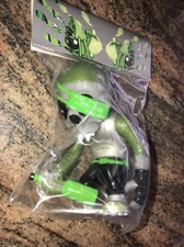 Pushead ye Fairwinds Journey Skullpirate 2 2008 Secret Base Sofubi Kaiju Vinyl