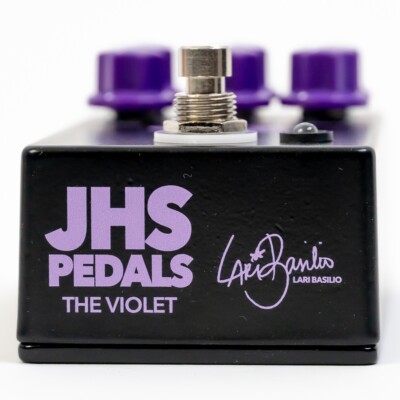 ギター JHS Pedals The Violet Lari Basilio JHS Pedals Violet Lari Basilio Signature Distortion - Purple