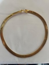 vintage monet gold tone necklace  Triple-Gold-necklace