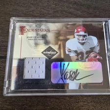 2005 Team Trademarks Marcus Allen Auto & Jersey 33/50 Card TT-19