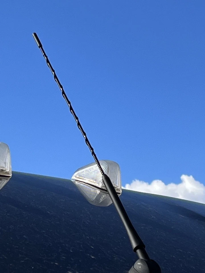 Antena de 16 pulgadas mástil de goma negro radio de alimentación AM/FM para RAM ProMaster 2014-2026 Foto 4 de 4