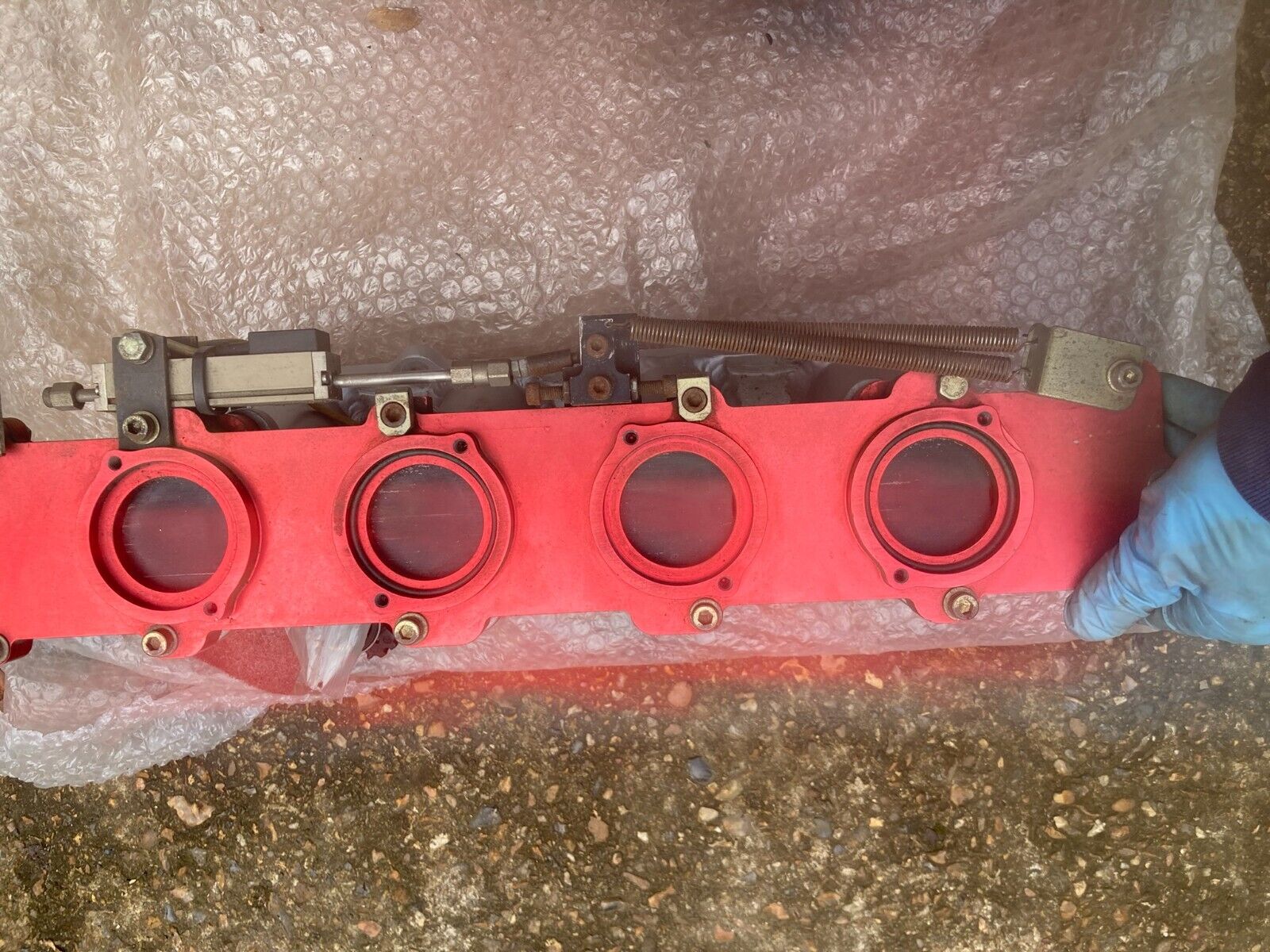 Picture 2 of 4