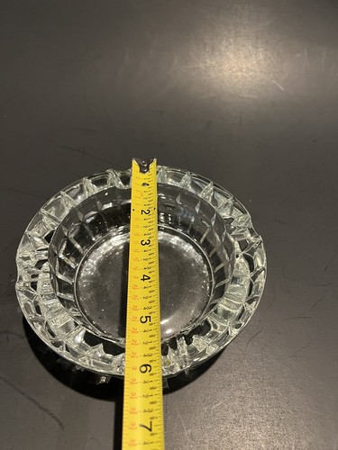 Vintage Heavy Crystal Clear Glass Round Ashtray - Picture 2 of 3