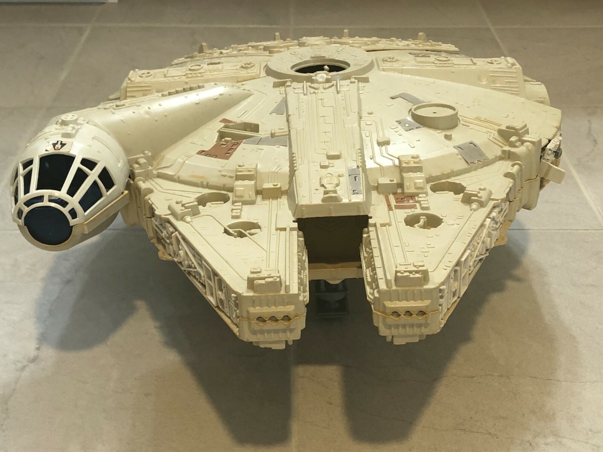 Star Wars Millennium Falcon 1979 Vintage Kenner NEAR