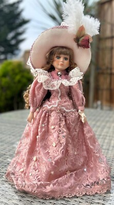 Wunderschöne Vintage Porzellan Puppe von Vanity Fair Collection