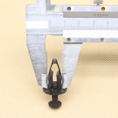 Purchase SET OF 50 OEM Bumper Clips For Nissan Fender Push Type Fascia Retainer Fastener In - Foto 7