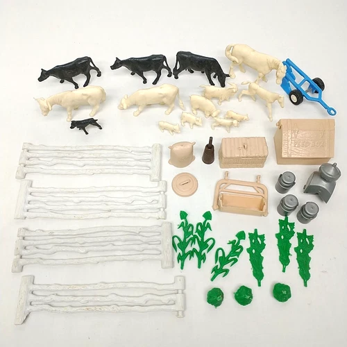 Marx Modern Farm Set Parts Lot Pig Cow White Fence SectCorn Feed Milk Goat Horse