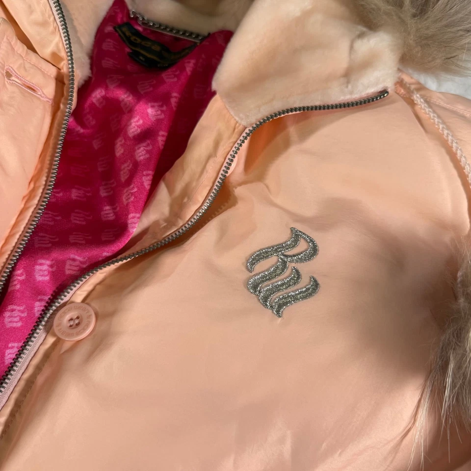 Jaqueta acolchoada Rocawear Y2K com capuz de pele sintética - Imagem 2 de 4