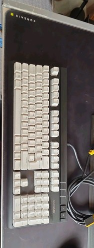 Corsair Strafe RGB Mechanical