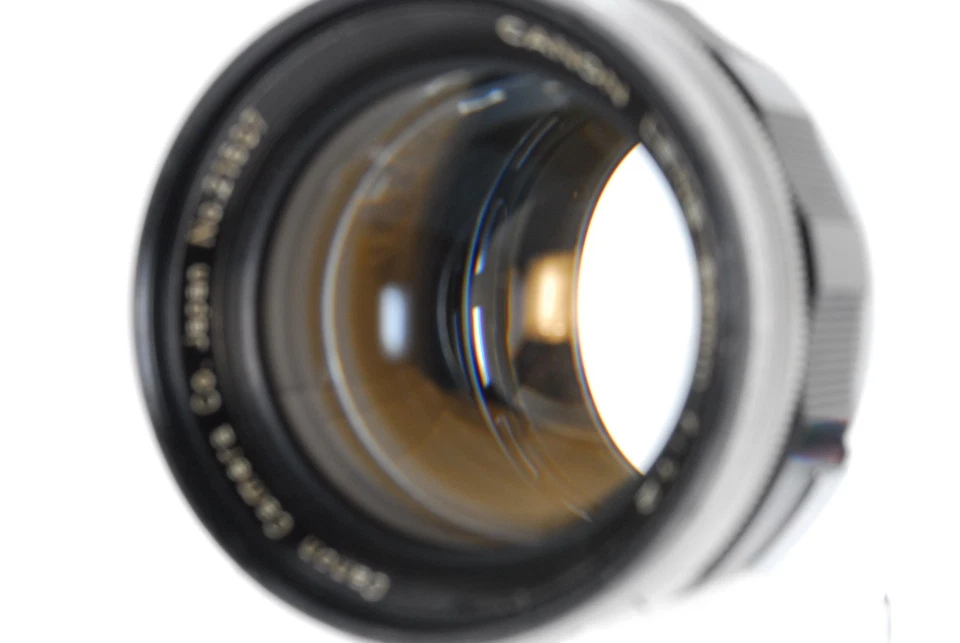 [AB- Exc] Canon 50mm f/1.2 MF Rangefinder Lens for Leica L39 w/Hood JAPAN 9640 - Image 4 of 4