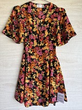 Zara multicolored floral print mini dress Fluttered Sleeves Button Down Front 2