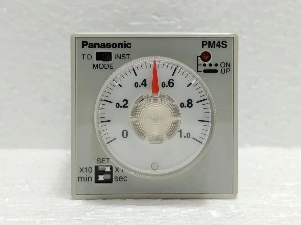 Panasonic PM4S Multirange Timer PM4S-A2C10M-AC240V 200-240V AC 5A Relais - Bild 2 von 4