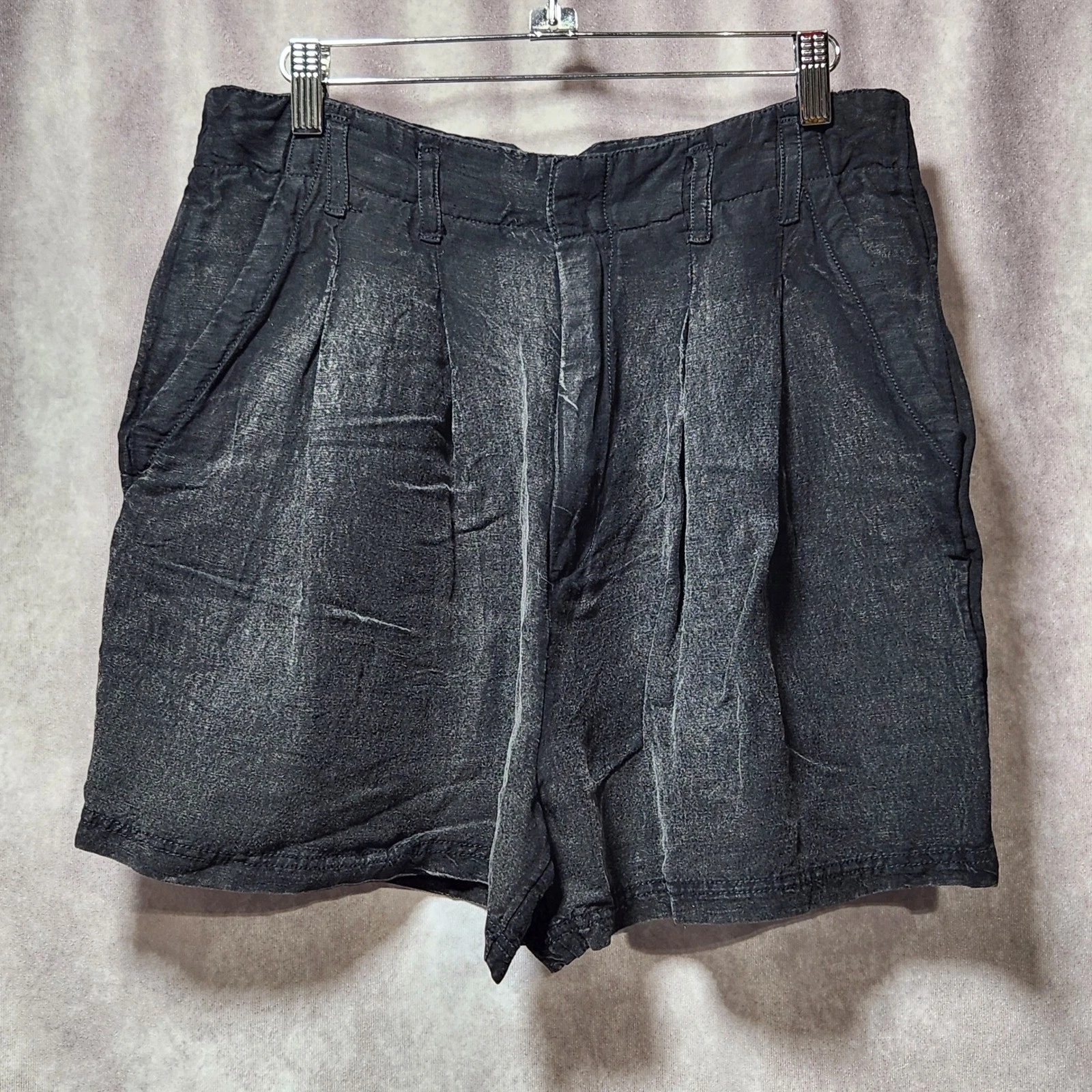Free People Black Linen Blend Pleated High Rise Shorts Size 10 Noir NEW