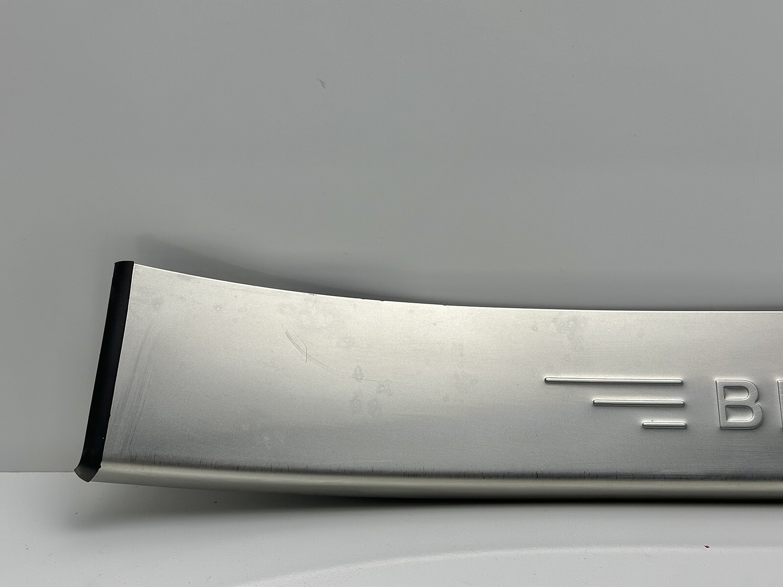 Bentley Cont Flying Spur Rear Door Scuff Plate Passenger's Side 2006-2012 OEM