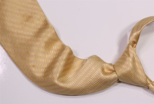Paul Stuart Gold Jacquard Silk Necktie Tie Made in Japan