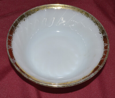 Anchor Fire King White Suburbia with 22 Kt Gold Fruit Bowl
