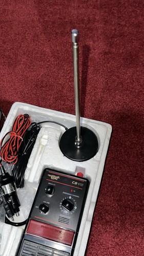 1986 Vintage Fox CB 911 40-Channel Citizen's Band Radio Brand New In Box UNUSED - Picture 11 of 24