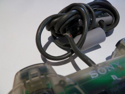 2 Manettes PlayStation 1 (PS1) En Panne - Dont Une Officielle SCPH-1200, Pour Pièces