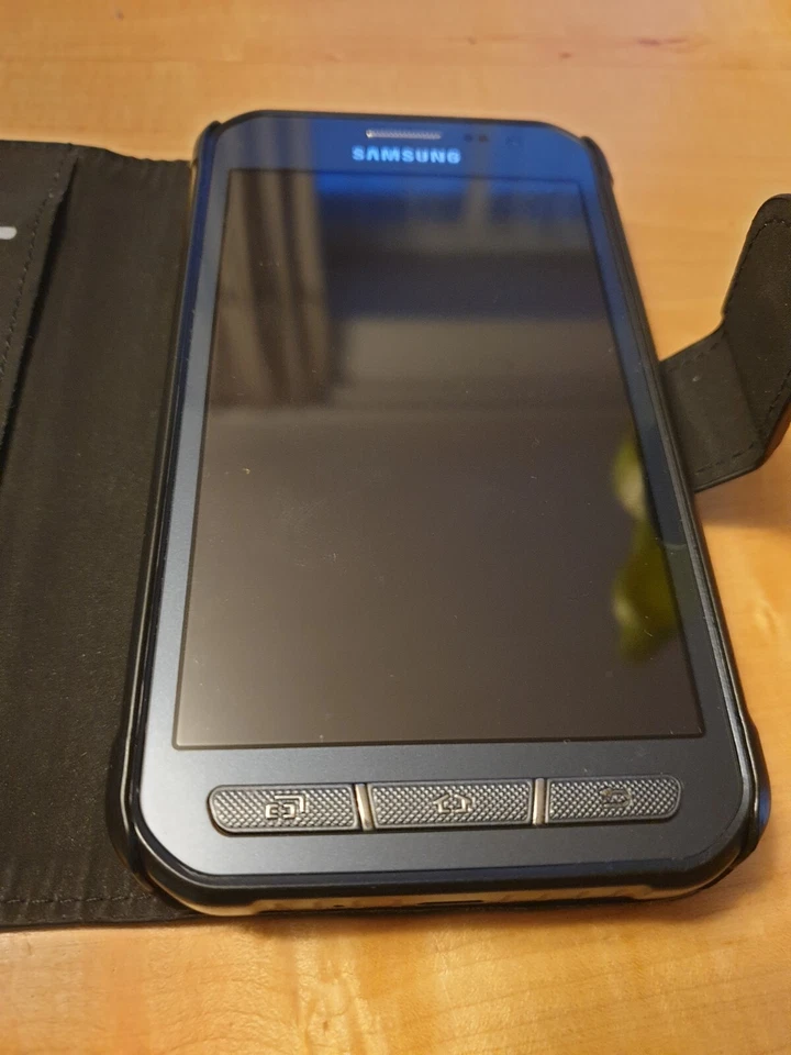 Samsung Galaxy Xcover 3 G388F 8GB Darksilver Smartphone incl. OVP - Bild 2 von 4