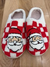 Santa Claus Women's Holiday Christmas Slippers Size 7/8 Retro Red Checkered
