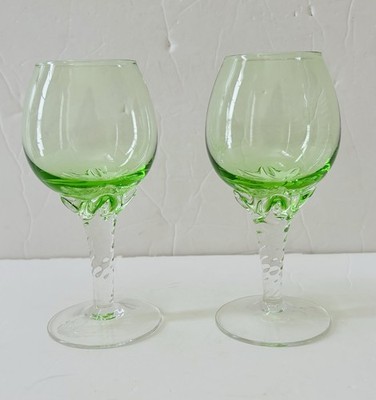 GREEN LIGHT GLASS WINE 5.5 TALL X 2'' TWIST STEM SET OF TWO